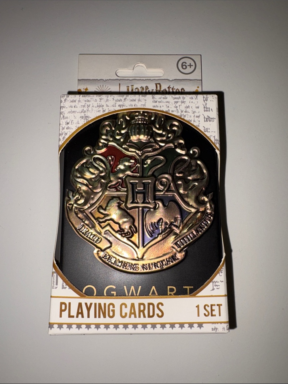 Hogwarts Crest Playing Cards - Gold and Black